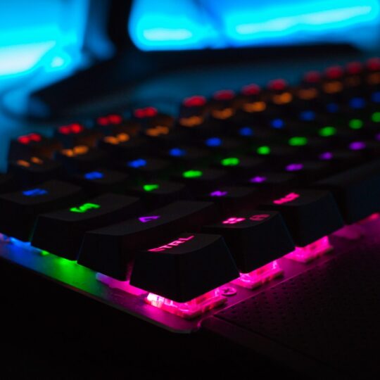 black keyboard